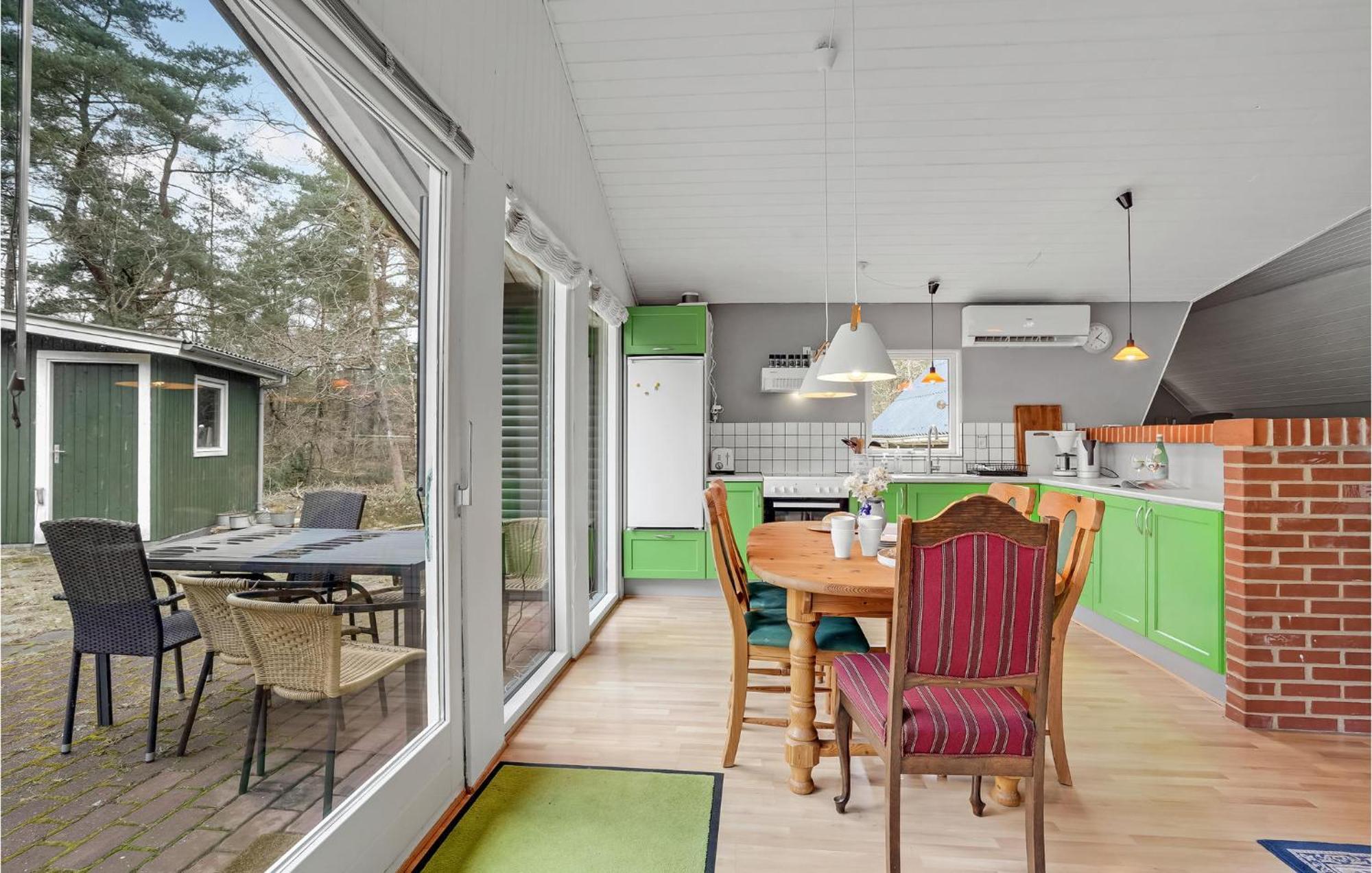 Beautiful Home In Herning With Kitchen Экстерьер фото